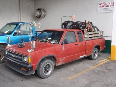 Junk truck 2.jpg