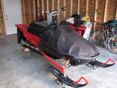 Sled 001.JPG