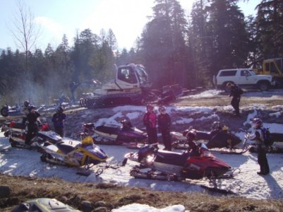 GoldenRadiumRevy2010 0191.jpg