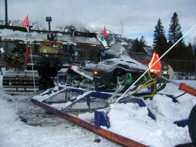 Hesje's sled1.jpg