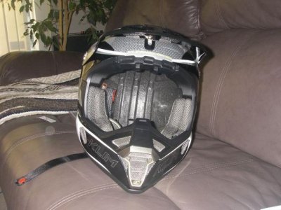 helmet3.jpg