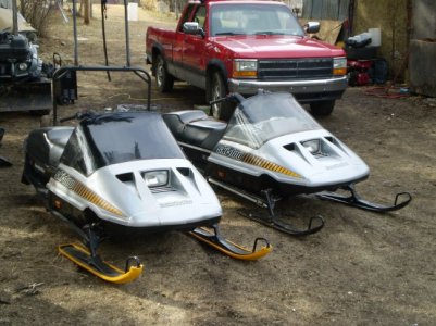 sleds 048.jpg