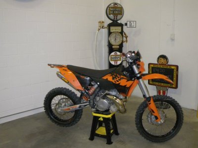 KTM 005.jpg