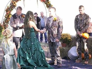 camo wedding.jpg